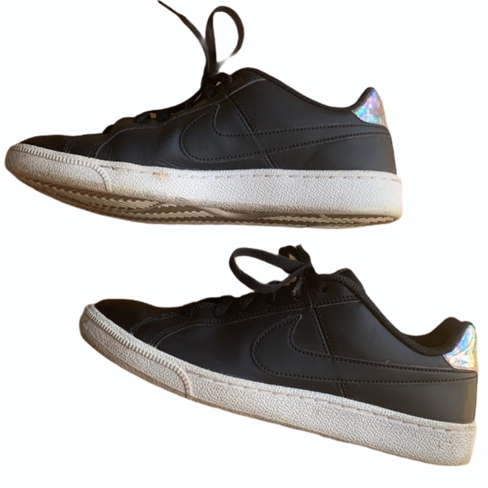 Nike Black Leather Court Royale